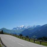 organisation de voyage et séjours moto accompagné. Circuits et balade moto dans les Alpes, Jura, Auvergne, Pyrénées, France, Suisse, Italie, Europe