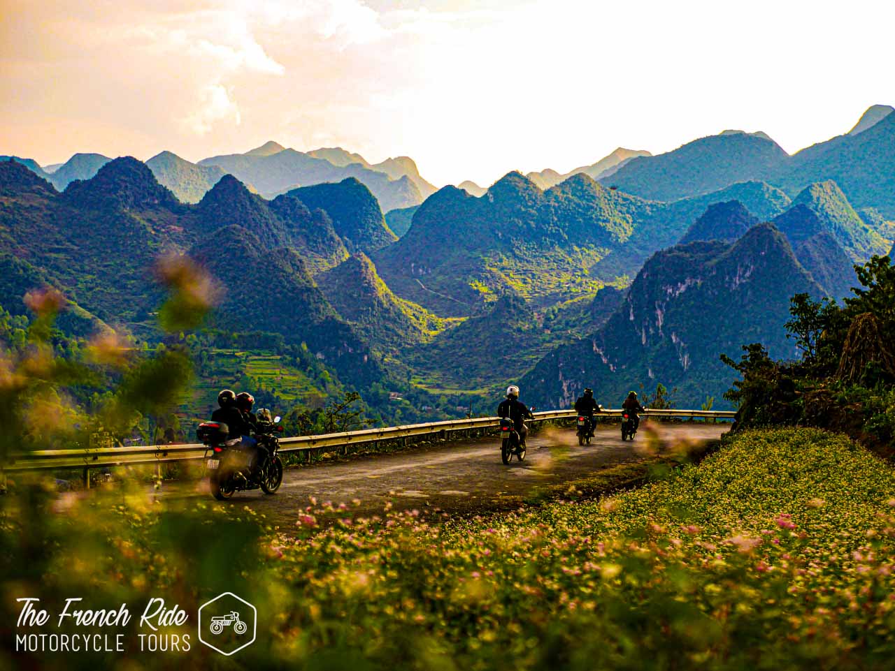 voyage moto guidé en groupe au Vietnam